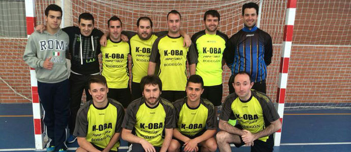 Los integrantes del Kaoba-Imposible-Bodegn-Cantabria celebraron la cena de fin de temporada