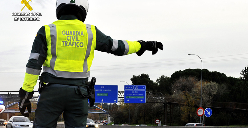 Interceptado un conductor que circul 23 kilmetros en sentido contrario por la A8