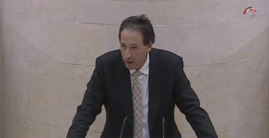 Las inundaciones en Campoo protagonizan el debate del pleno del Parlamento de Cantabria