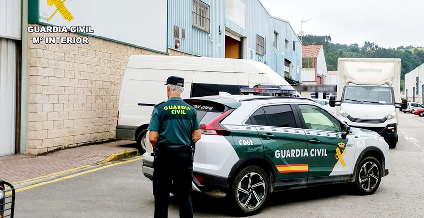 Investigado como presunto autor de un delito de hurto de acero inoxidable en una empresa de un pol�gono industrial