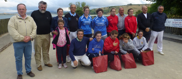 Iris Cagigas gana el Concurso de Bolos de Campoo de Yuso