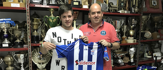 Javi Campos vuelve al Naval