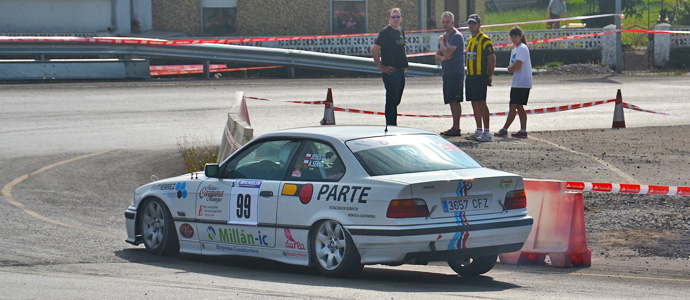 Jess Gutirrez y Adrin Serna debutaron en el IX Rallye Cristian Lpez Herrero