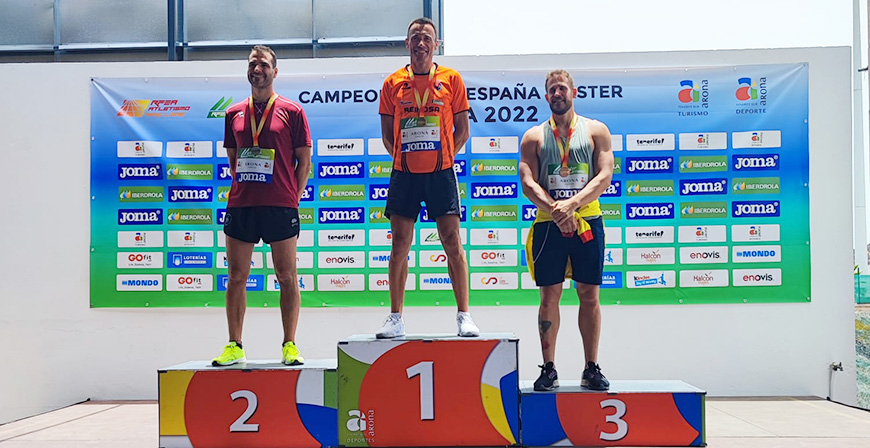 Jos Antonio Abia, campen de Espaa en Triple Salto M40 