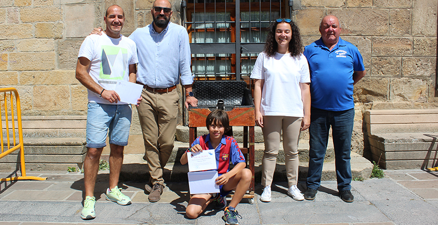 Jos Floranes gana el Concurso de Rana de Santiago 