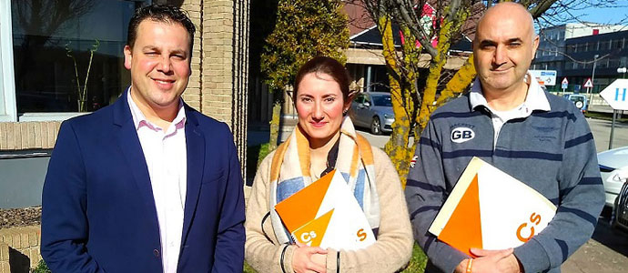 Jos Luis del Barrio y Roco Serna, al frente del nuevo grupo local de Ciudadanos en Reinosa