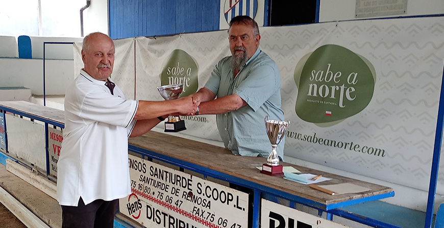 Jos� Miguel Barrio se impone en el Torneo Social de la Pe�a Bol�stica Pesquera 