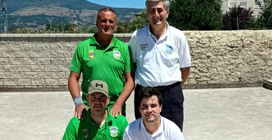 Jos� Ram�n Santove�a se impone en el torneo de bolos de las fiestas de Matamorosa 