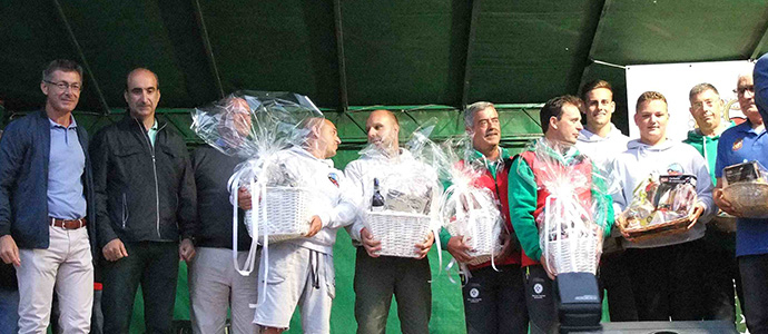 Jose y Too se imponen en el IV Torneo de Petanca Campoo de Enmedio