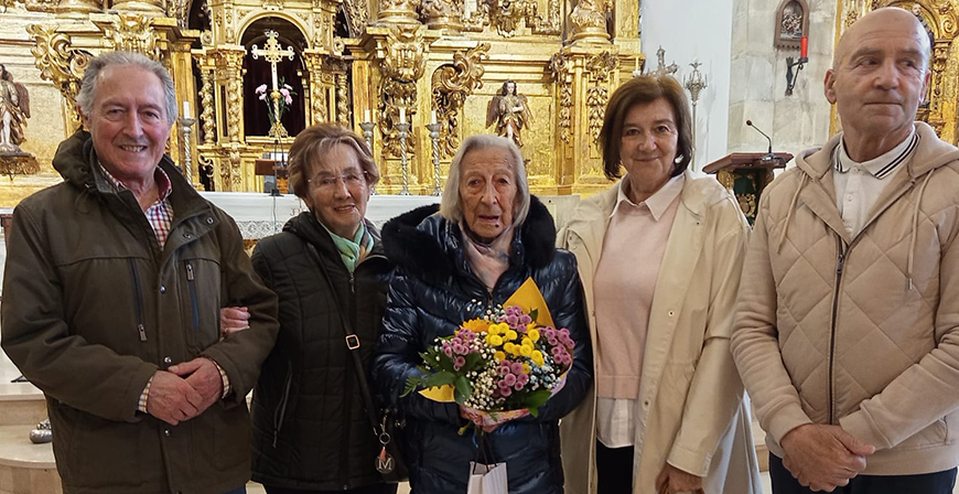 Jos�fa Macho celebra sus 102 a�os