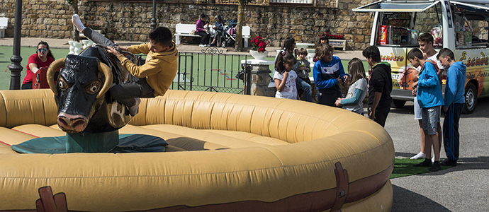 Juegos, bolos y derrapes en las fiestas de San Pedro