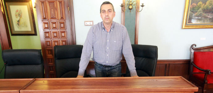 Julio Garca acusa a la portavoz popular de 