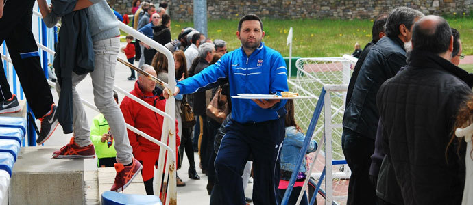 Los juveniles del Naval cierran una fantstica temporada