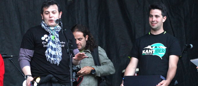 Los Kantabrujos ganan el Concurso de Carrozas de San Mateo 2014