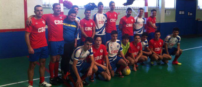 La Liga de ftbol sala de Reinosa tiene tres lderes