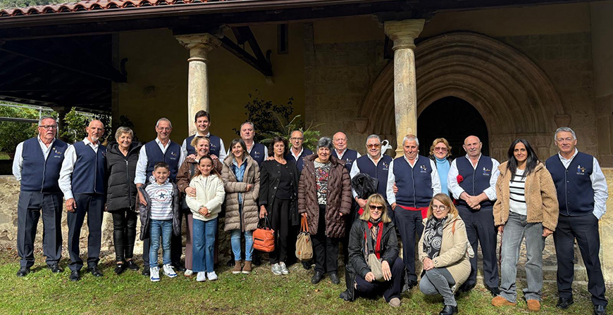 El Liguerucu acta en Arenas de Cabrales 