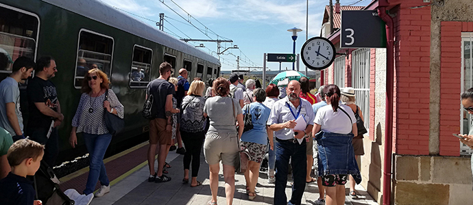 El tren histrico llega a Aguilar