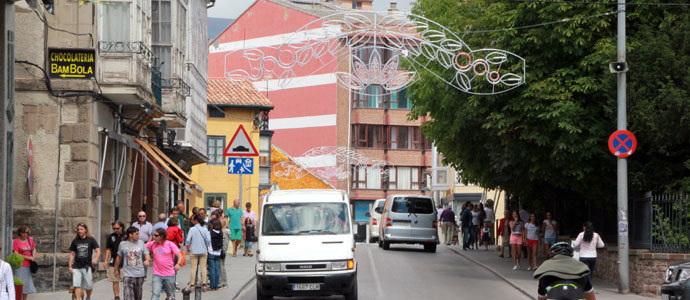 Luces que anuncian fiestas