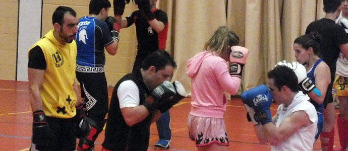 Luchadores solidarios
