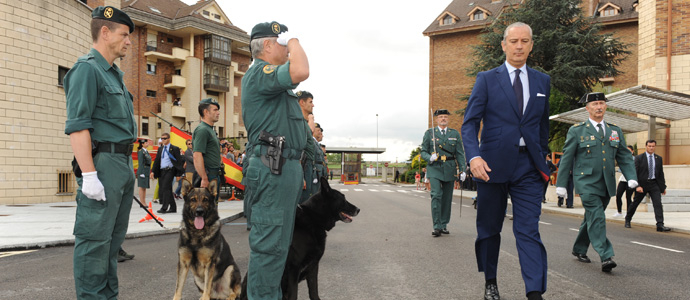 Luis Antonio del Castillo toma posesin como jefe de zona de la Guardia Civil de Cantabria