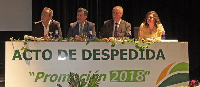 Maanes asisti a la graduacin de ms de 100 alumnos del IES Montesclaros