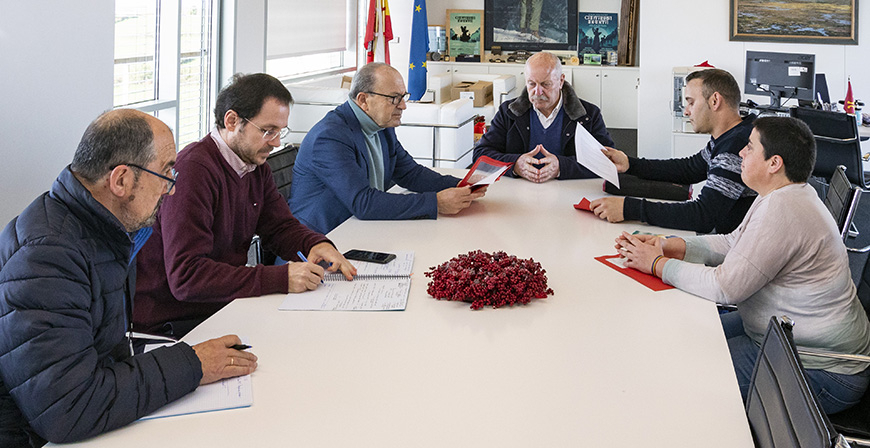 Marcano respalda a los trabajadores de Sidenor en Reinosa ante la incertidumbre por el cierre del tren de laminado
