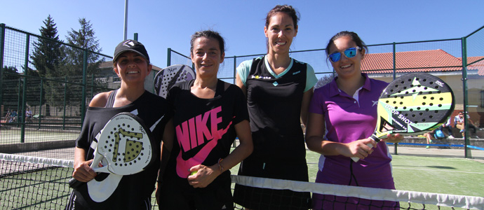 Marcos e Ivn y Cristina y Marina, vencedores del IV Torneo de Pdel de San Mateo