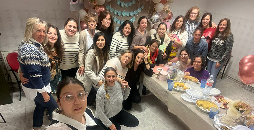 Mara del Carmen Sardina celebra su jubilacin