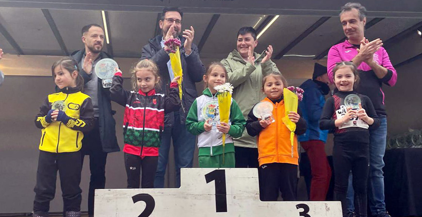 Mart�n Herrero gana la prueba sub 8 masculino del Cross de Colindres