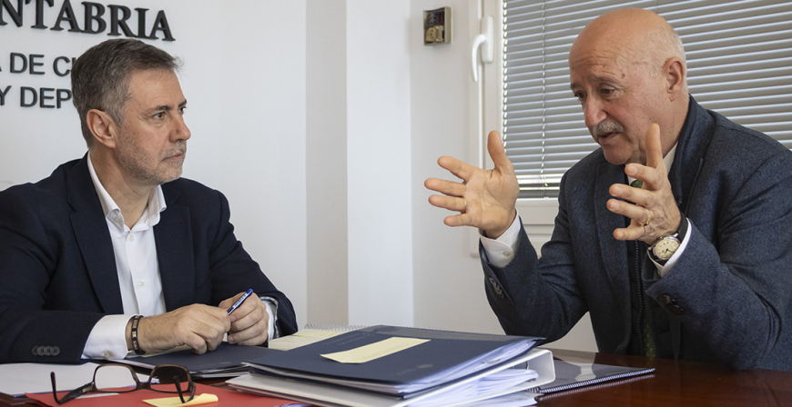 Martnez Abad muestra la disposicin del Gobierno en reforzar la promocin turstica de Hermandad Campoo de Suso