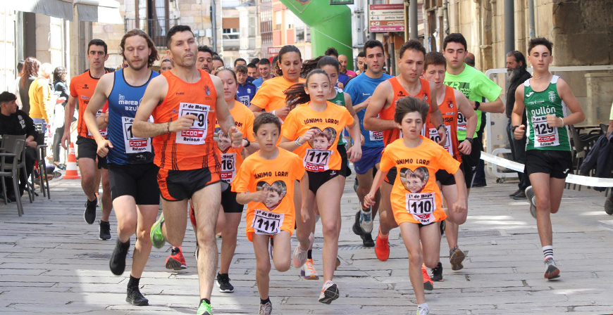 Ms de 200 atletas han tomado la salida en la Carrera popular del Primero de Mayo