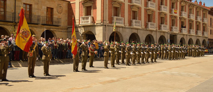 Ms de 200 personas protagonizaron la Jura de Bandera Civil de Aguilar de Campoo