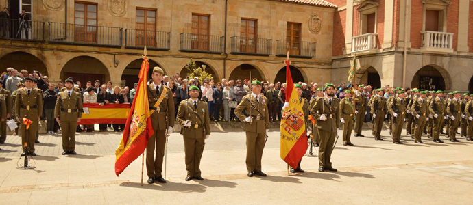 Ms de 200 personas protagonizaron la Jura de Bandera Civil de Aguilar de Campoo