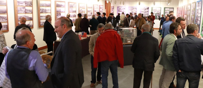 Ms de 2.000 personas visitan la exposicin de La Casona que recorre los cien aos de Sidenor