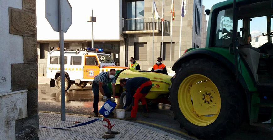 Ms de un centenar de voluntarios trabaja en la desinfeccin de los municipios y en la ayuda a colectivos vulnerables