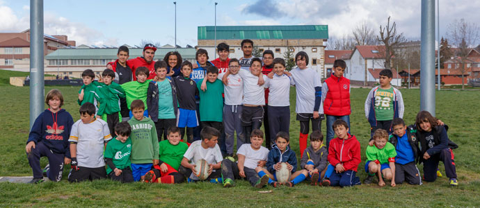 Los ms jvenes celebran el 'Cinco Regiones'