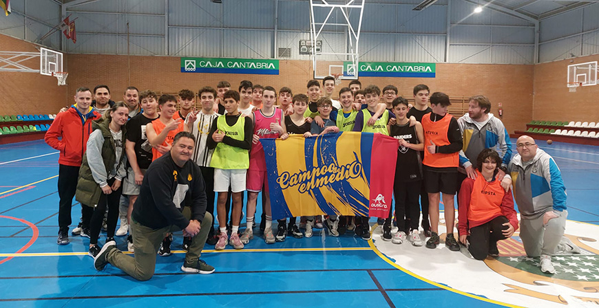 Matamorosa acogi la presentacin del libro 'Cuando el baloncesto entr en las aulas'
