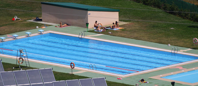 Mataporquera abre sus piscinas