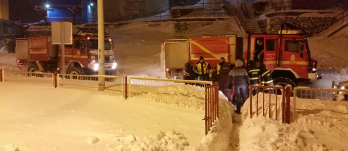 La UME rescat a sesenta personas y las traslad a Mataporquera