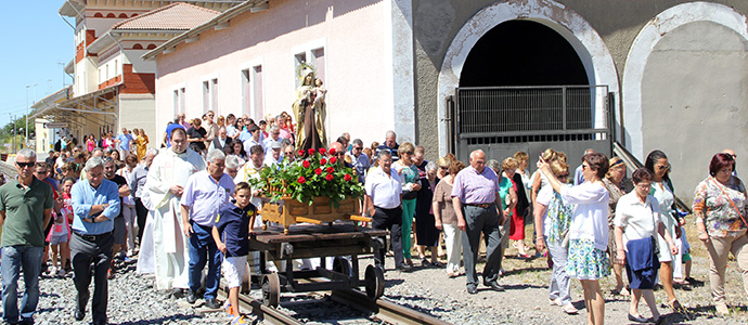 Mataporquera honra a la Virgen del Carmen