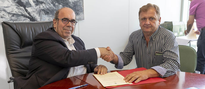 Medio Rural renueva el acuerdo de cesin de las fincas de Sotama y Braa Llana para la cra de ganado tudanco
