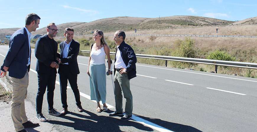 La mejora del firme de la N-611 entre el l�mite con Palencia y Arenas de Igu�a entra su recta final, tras una inversi�n de 2,25 millones de euros