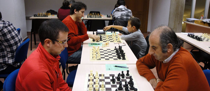 El Memorial Pablo Fernndez Vielba de ajedrez se pone interesante