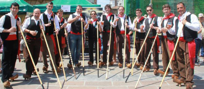 El Mercado Campurriano y el Encuentro de Jotas, protagonistas en Santiago