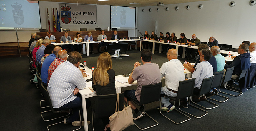 La Mesa de Coordinacin del Oso Pardo celebra su primera reunin entre Gobierno, alcaldes de zonas oseras y Fundacin Oso Pardo