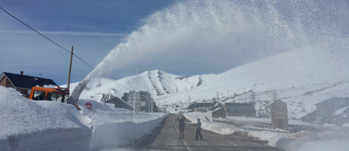 Un metro de nieve para disfrutar del esqu en Alto Campoo