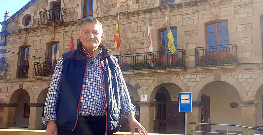 Miguel Lpez Saiz, 20 aos como juez de paz de Valderredible