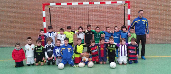Los minis de Enmedio arrasaron al equipo de Aguilar