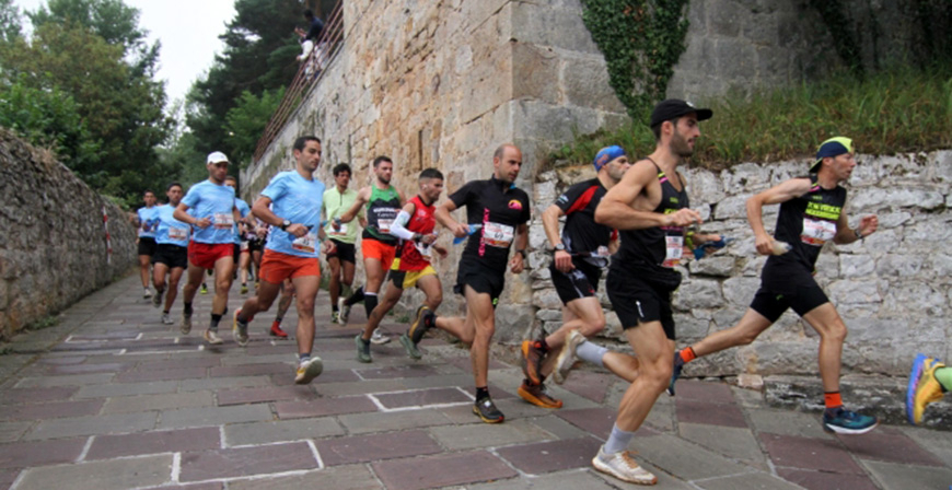 Montesclaros recibir este domingo a los corredores del VIII Trail Los Carabeos-VI Memorial Manuel Prez