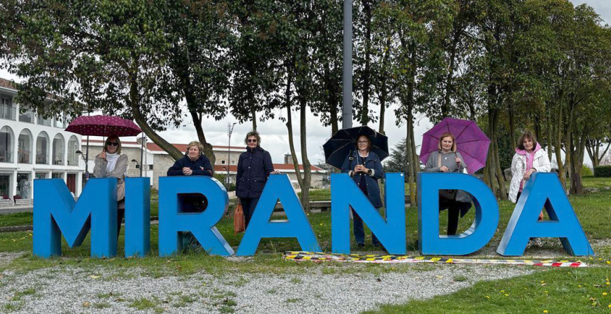 Las mujeres de Fresno del Ro viajaron a Miranda Do Douro